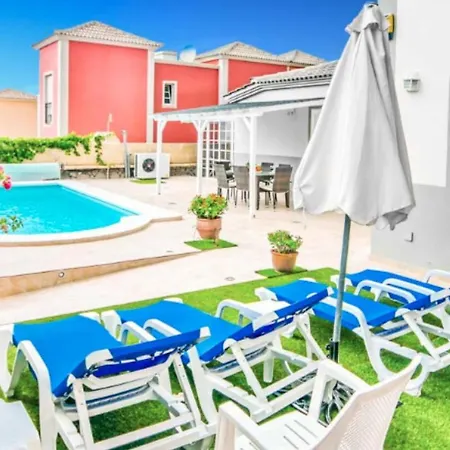 فيلة Adeje With Heated Pool, Bbq, Wifi & Spectacular Views By Holidays أذيخي