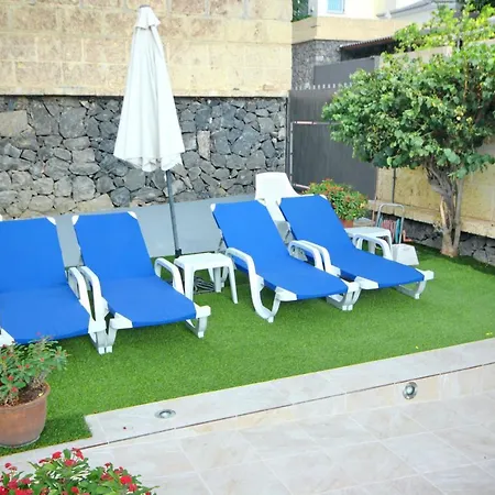 Adeje With Heated Pool, Bbq, Wifi & Spectacular Views By Holidays أذيخي