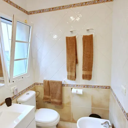Adeje With Heated Pool, Bbq, Wifi & Spectacular Views By Holidays فيلة أذيخي